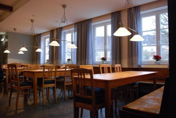 Altstadthotel Bauern Braeu Шробенгаузен Екстер'єр фото